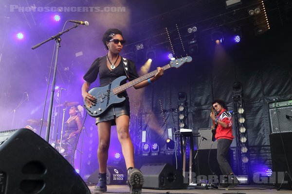 BIG JOANIE - 2022-08-20 - SAINT MALO - Fort de St Pere - Scene des Remparts - 